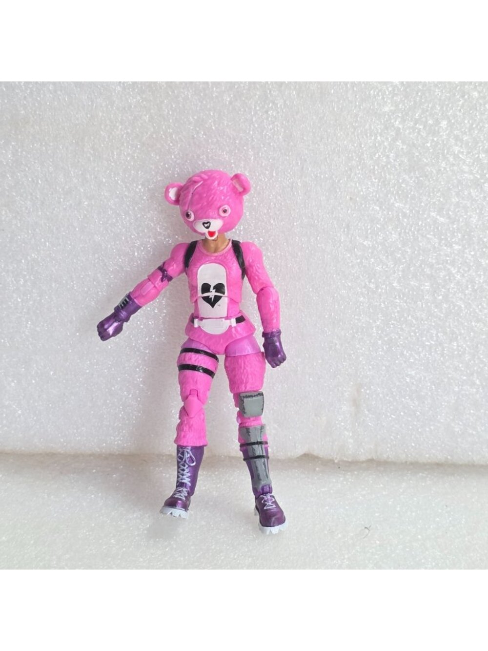 Jazwares Fortnite Cuddle Team Leader Pink Broken Heart Bear Figure 4" Loose